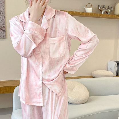 Women's Comfortable Fashion Loose Soft Light Soft Ice Silk Pajamas