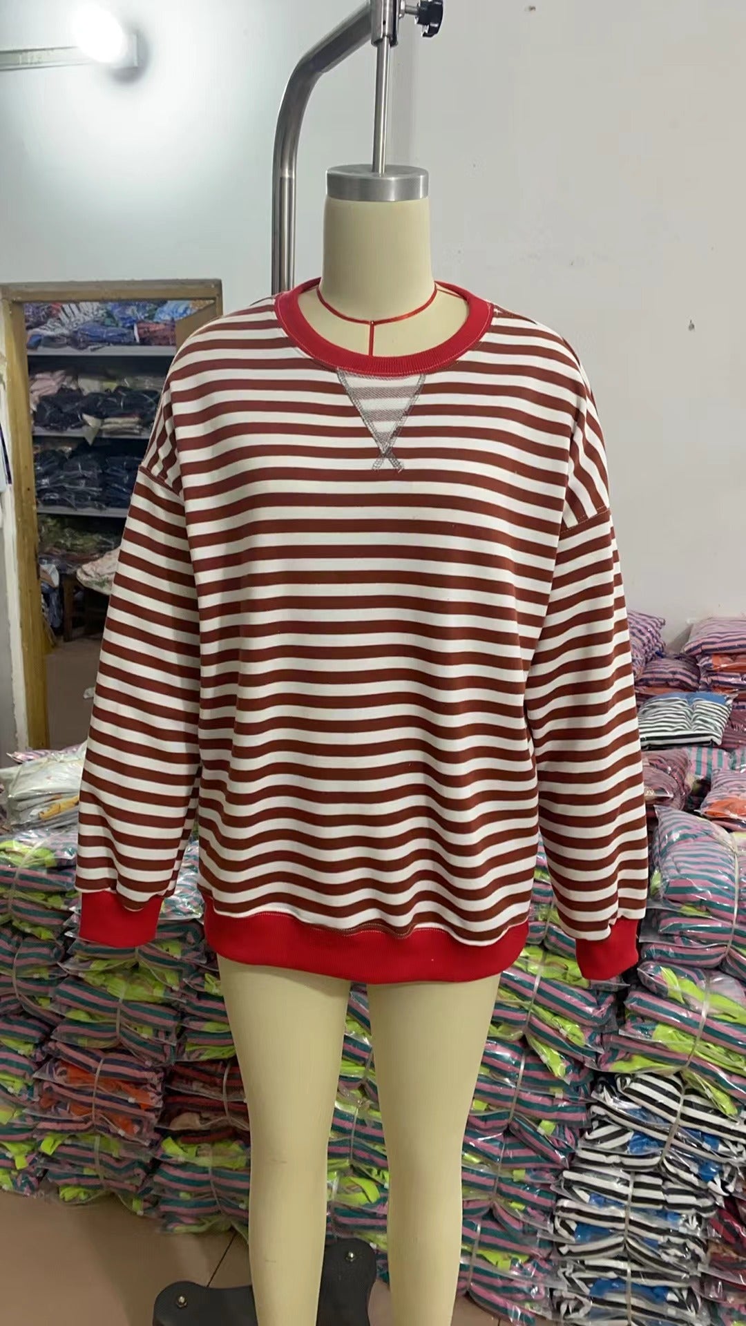 StratoLuxe Harmony Pullover