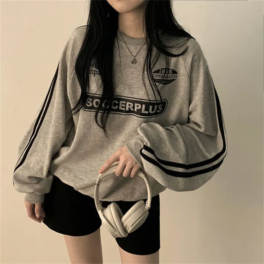 NoirEase Korean Round Neck Sweater