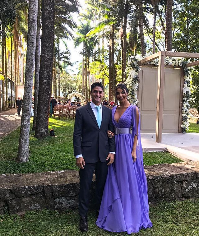 Elysia V-Waist Gown