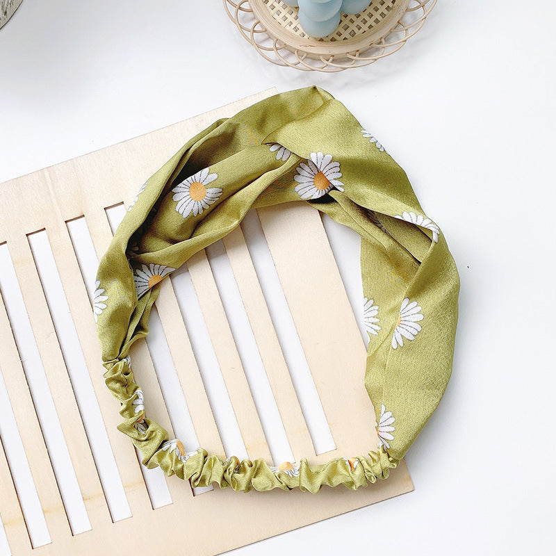 Small Daisy silk light hair hoop