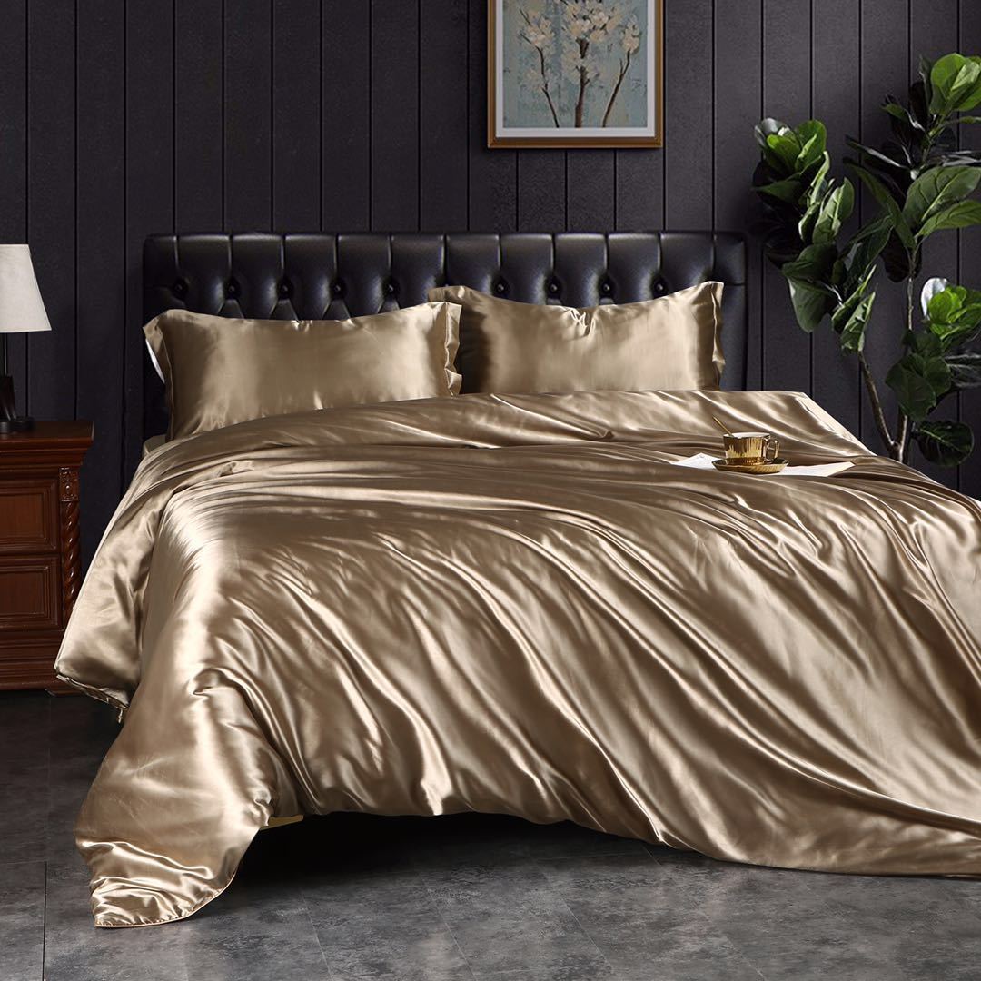 Pure Color Silk Four-piece Silk Bed Sheet Bed Sheet Duvet Cover Ice Silk Nude Sleeping Silky