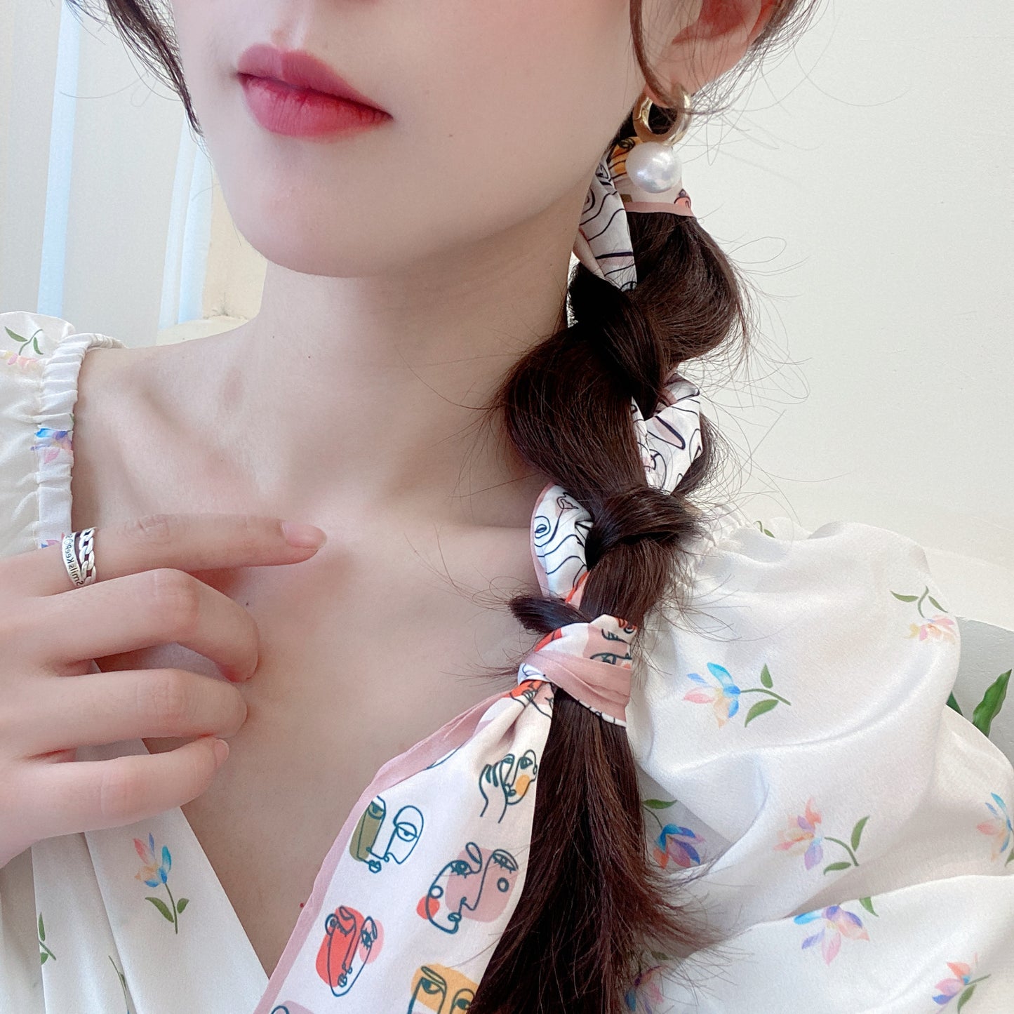 Korean Version Silk Scarf Headband Fairy Hair Binding Forest Bow Headband French Retro Ribbon Headband Imitation Silk Hair Ornament