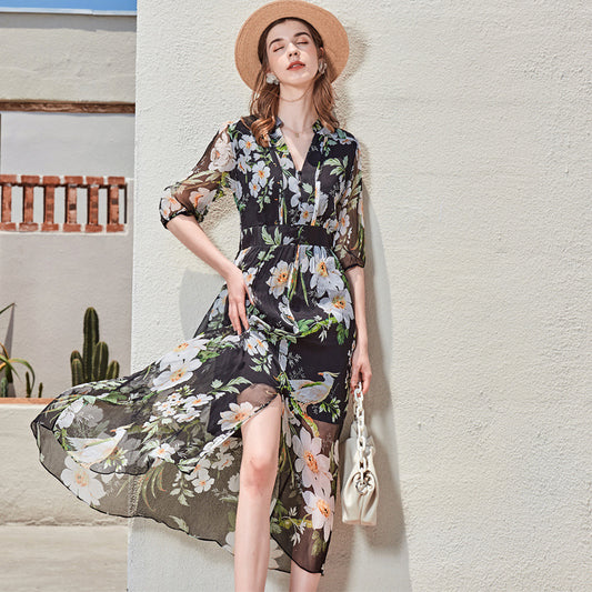 Dress Temperament V-neck Slim Silk Skirt