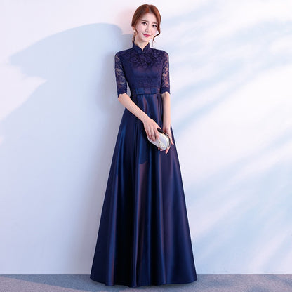Noir Élan Gown