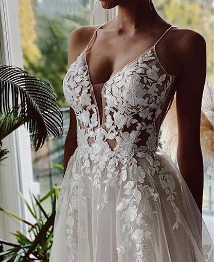 Élan Lace Reverie Gown