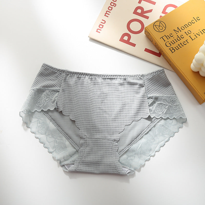 Ice silk seamless daisy briefs