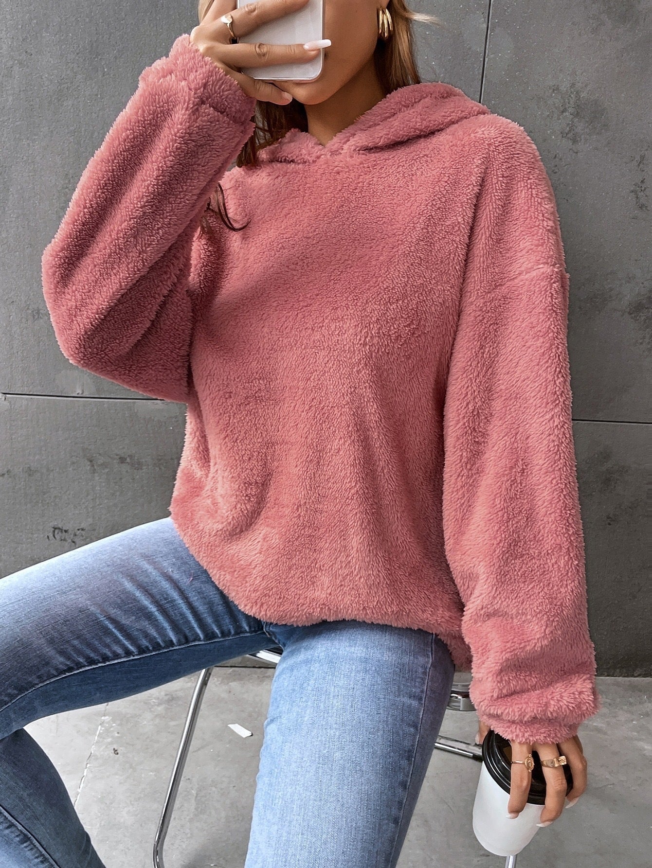 VeluHaven Hoodie