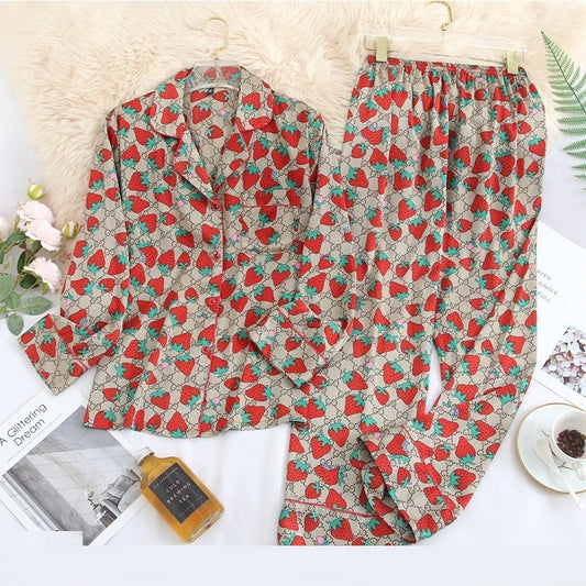 Women's Silk-like Two-piece Strawberry Long-sleeved Homewear