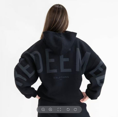 StreetVerse Letter Print Sweatshirt