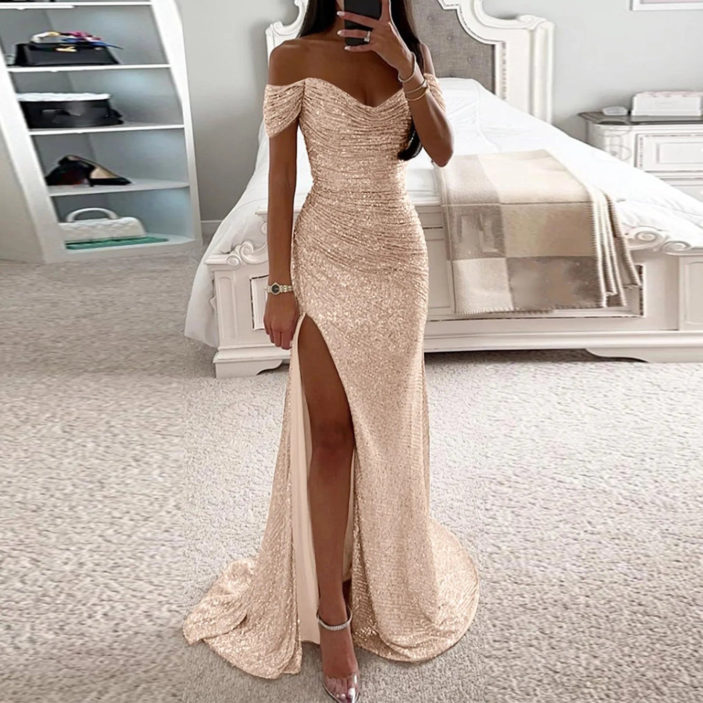 Stella Velo Gown