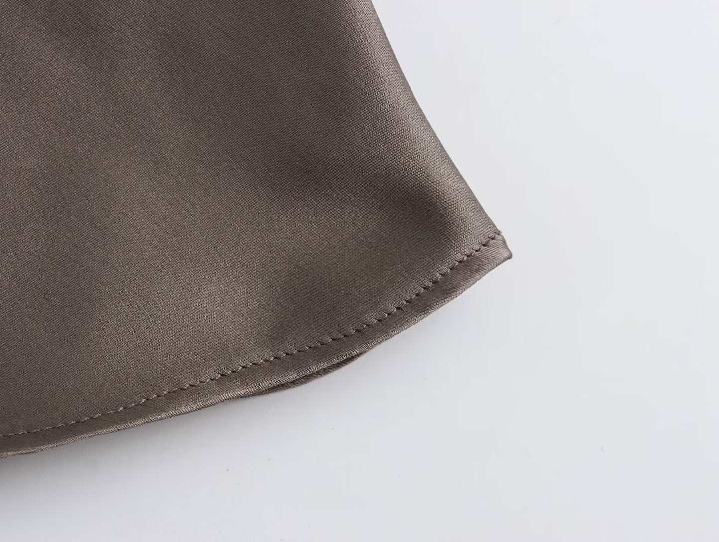 Women's Elegant Silk Satin Texture Hanging Collar Top