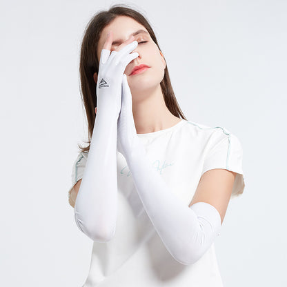 Ice Silk Sunscreen Sleeve in Summer