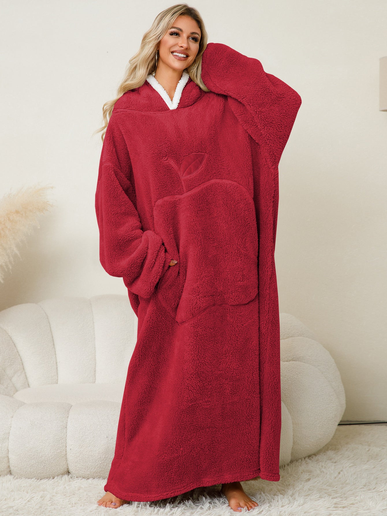Velvessa Winter Luxe Pullover