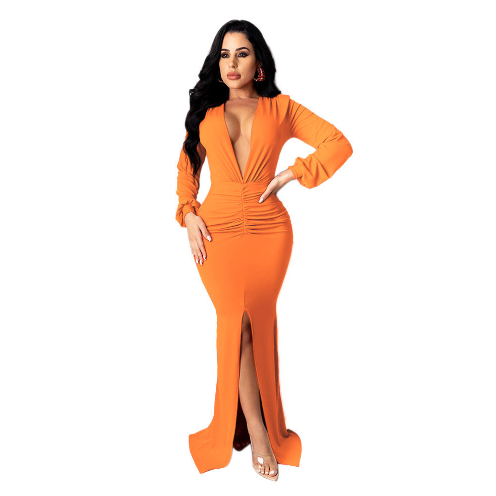Nocturnelle V-Sculpt Gown