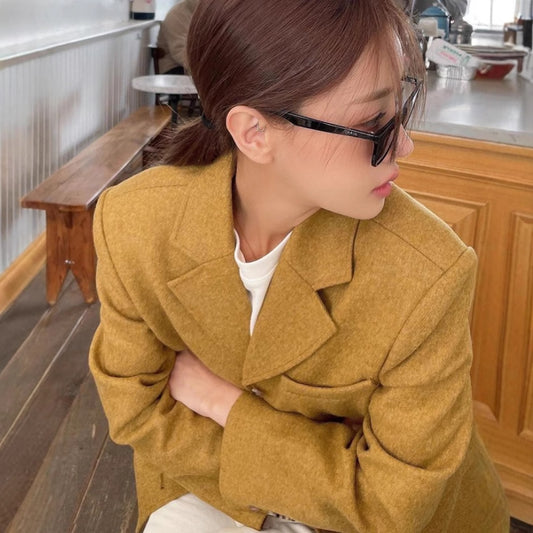 EdgeAura Woolen Suit Jacket