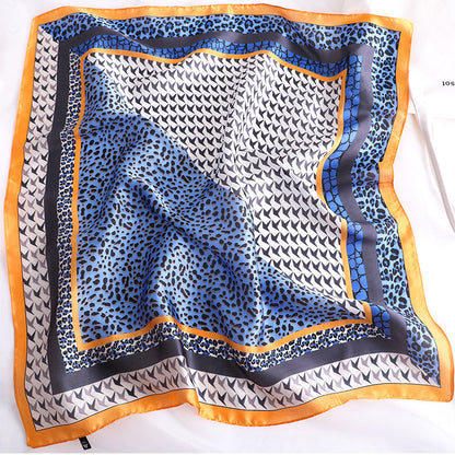 Vintage Leopard Print Women's Sweet Print Sunscreen Silk Scarf
