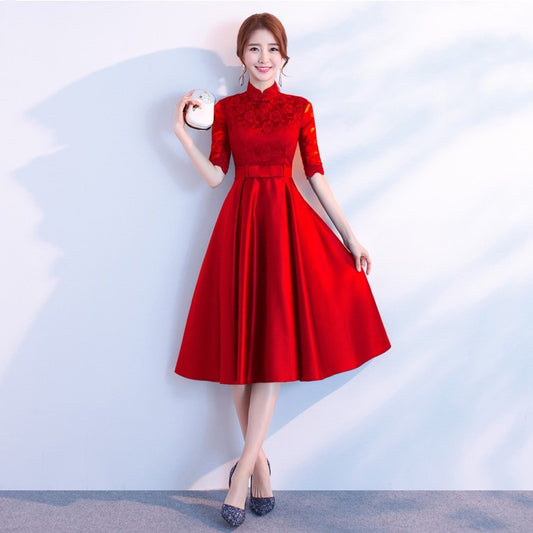 Noir Élan Gown