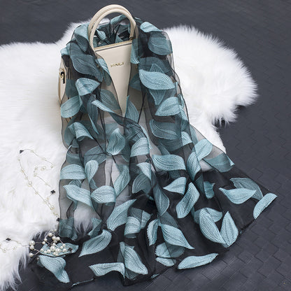 Lace Stitching Cut Flower Paisley Silk Scarf
