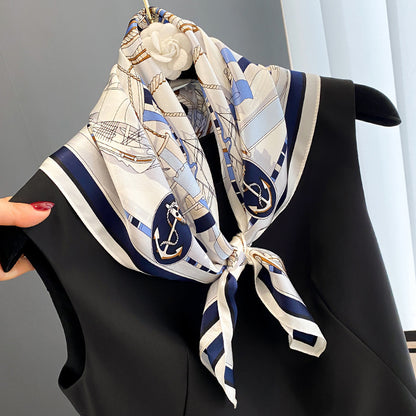 Women's Vintage Print Fashion Silk Square Scarf