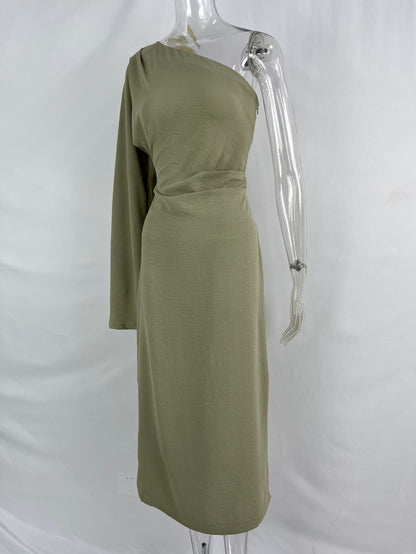 Oblique One-shoulder Silk Twill Texture Slim Dress