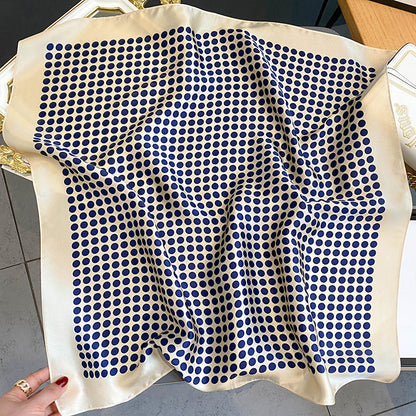 Women's Vintage Print Fashion Silk Square Scarf