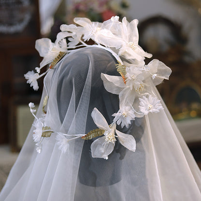 Women's French Fantasy White Silk Embossing