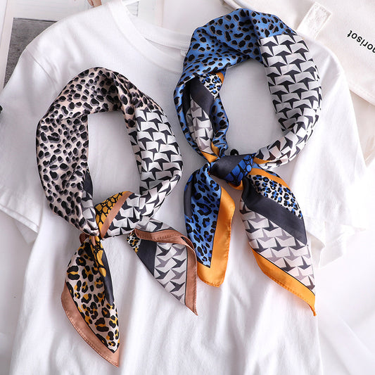 Vintage Leopard Print Women's Sweet Print Sunscreen Silk Scarf