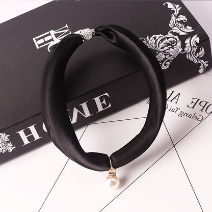 Women's Fashion Print Embellished Silk Scarf