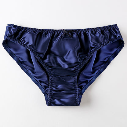 Women's Simple Small Bowknot Solid Color Silk Briefs