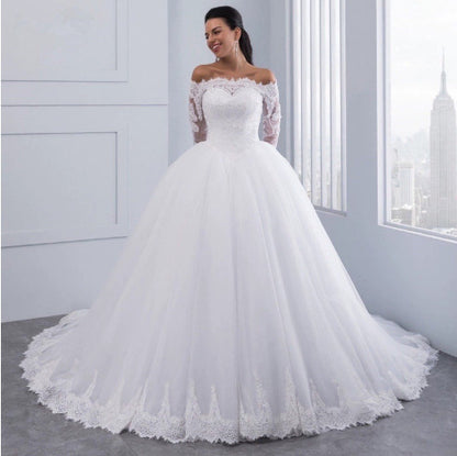 Ethereal Bloom – Lace Cathedral Train Bridal Gown