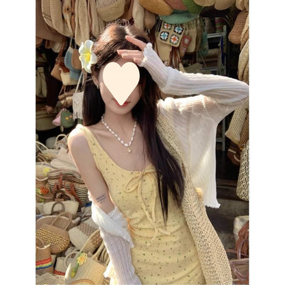 Château Belle Cinch Dress
