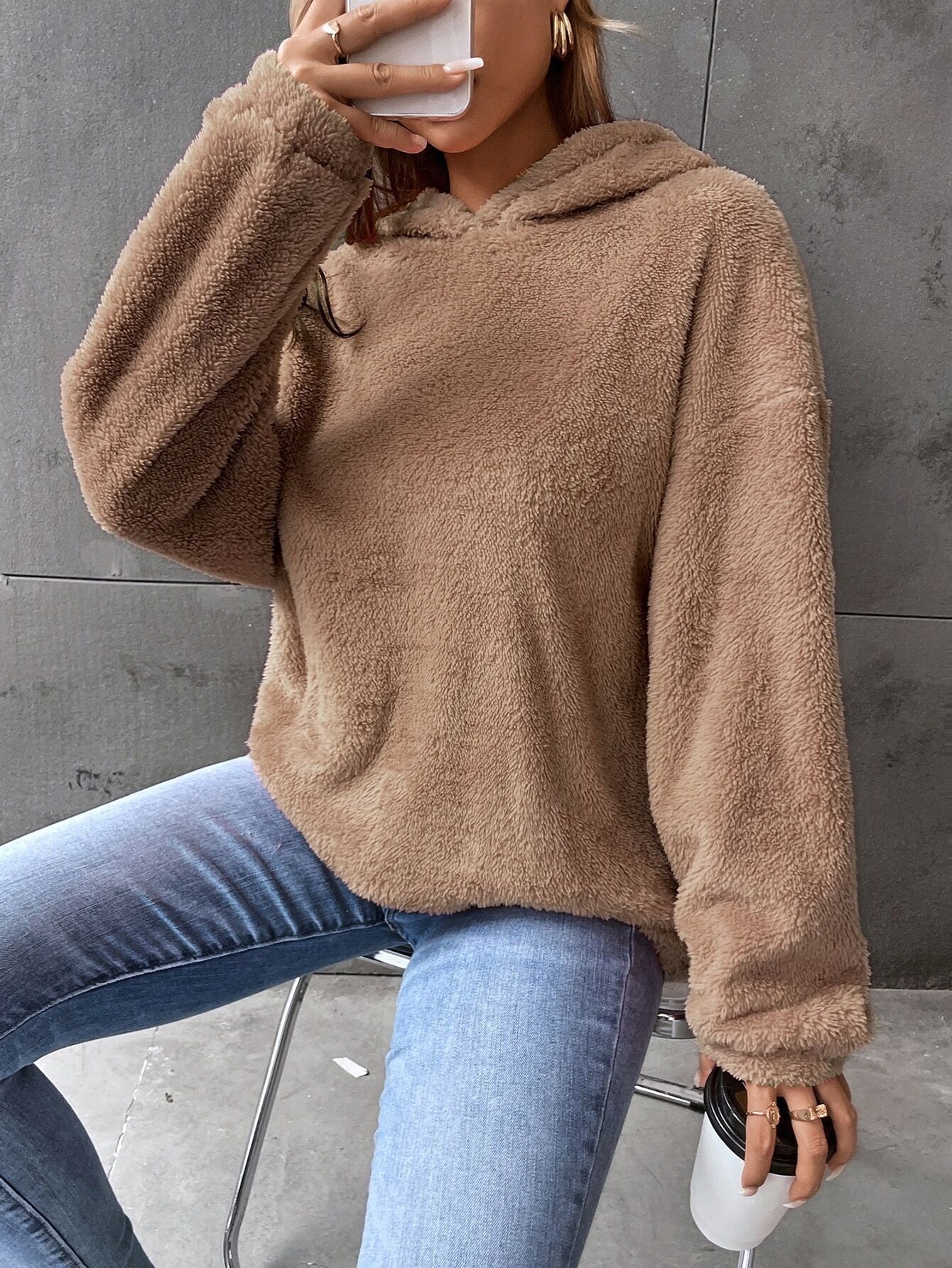 VeluHaven Hoodie