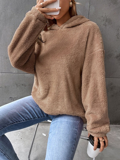 VeluHaven Hoodie