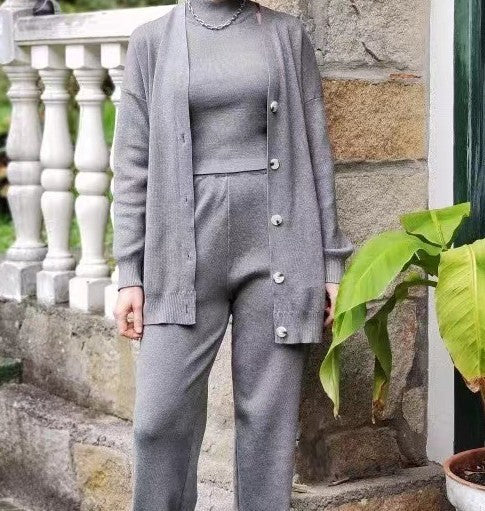 Ardella Wool Ensemble