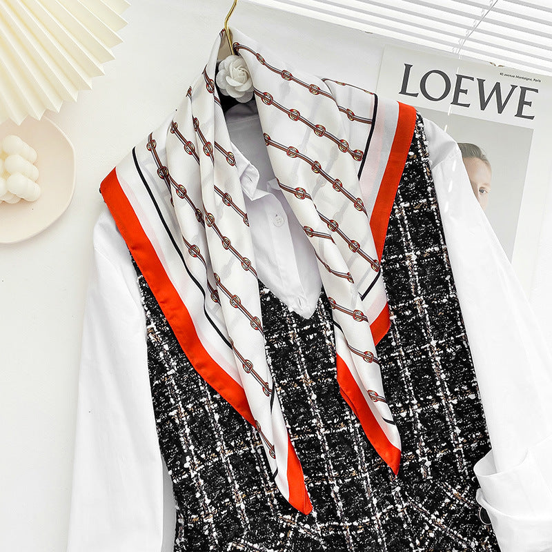Simple  Wild Fashion Color Matching Color Simulation Silk Square Scarf