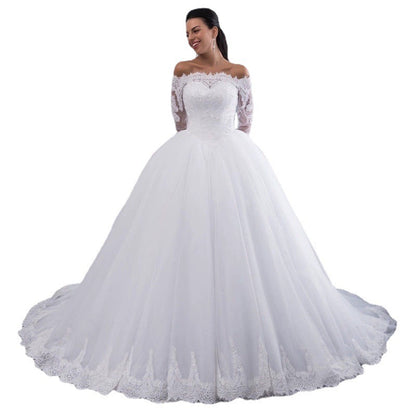 Ethereal Bloom – Lace Cathedral Train Bridal Gown