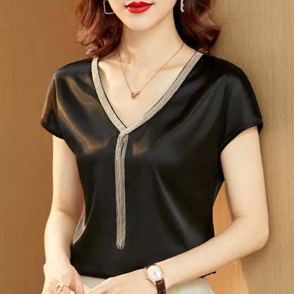 Silk Satin Loose Cropped Top With A Bottoming Shirt