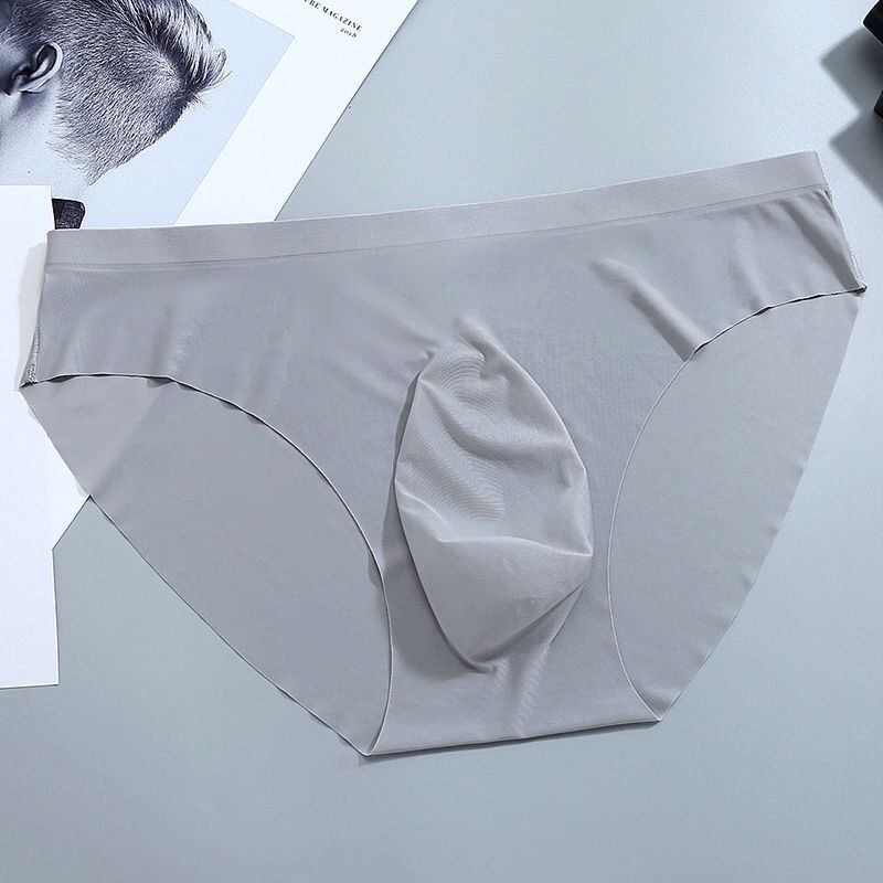 One-piece Ice Silk Seamless Men's Boxers