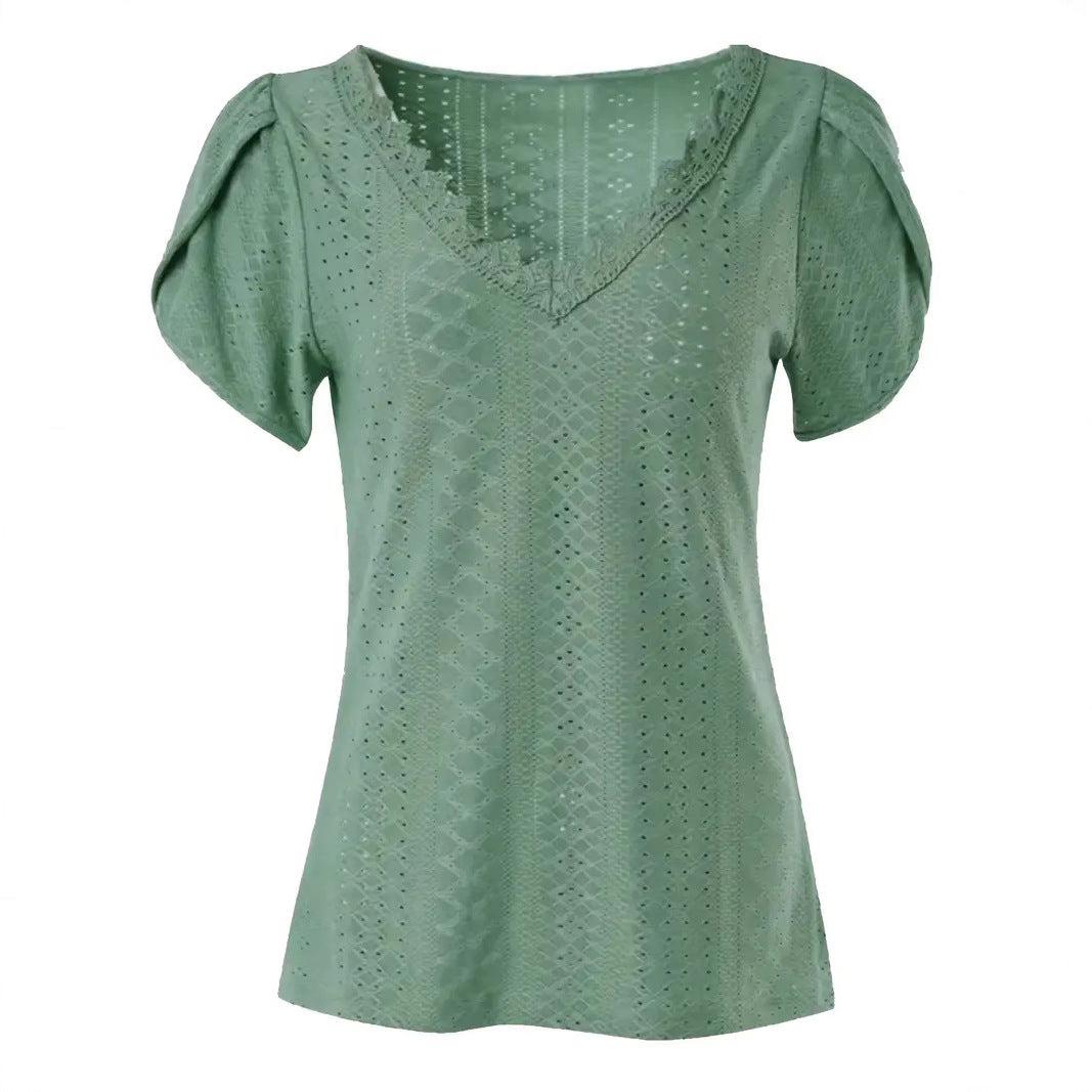Lacéra Belle V-Neck Blouse