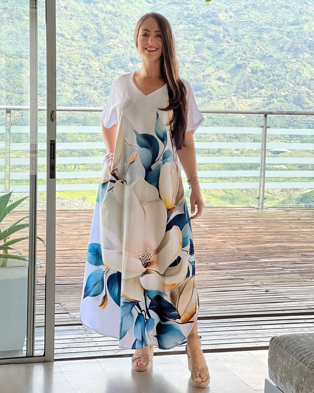 Vivara Artflow Dress