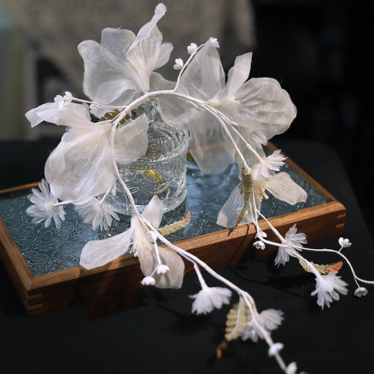 Women's French Fantasy White Silk Embossing