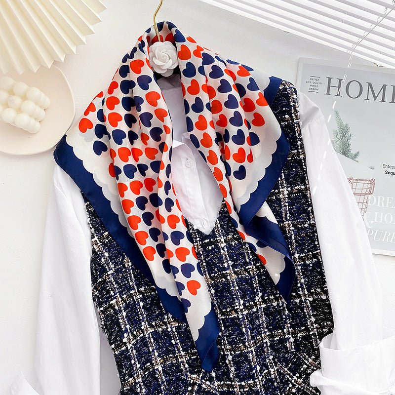Simple  Wild Fashion Color Matching Color Simulation Silk Square Scarf