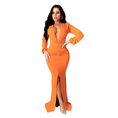 Nocturnelle V-Sculpt Gown
