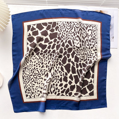 Simple  Wild Fashion Color Matching Color Simulation Silk Square Scarf