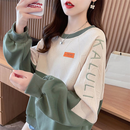 HeritageHue Retro Sweatshirt
