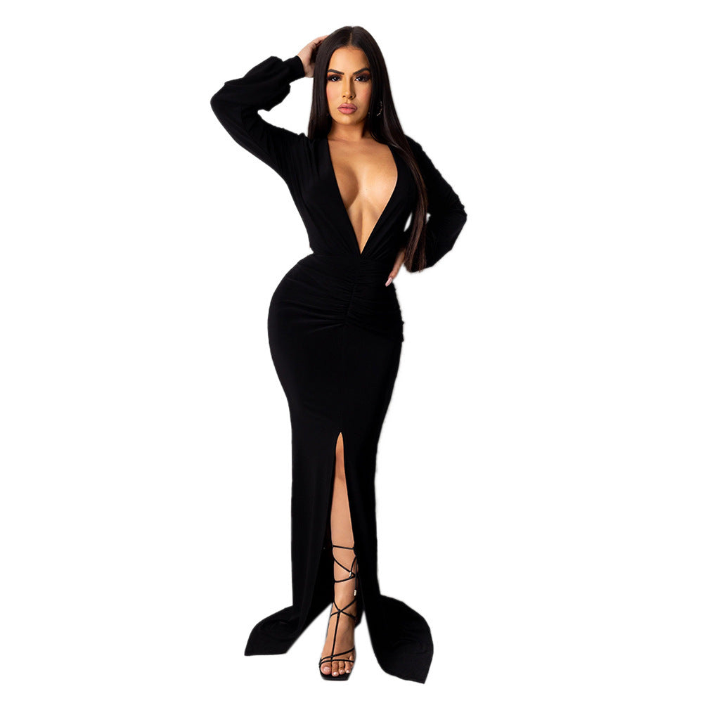 Nocturnelle V-Sculpt Gown