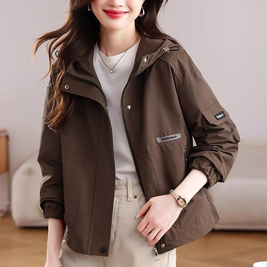 BreezeLite Hooded Short Trench
