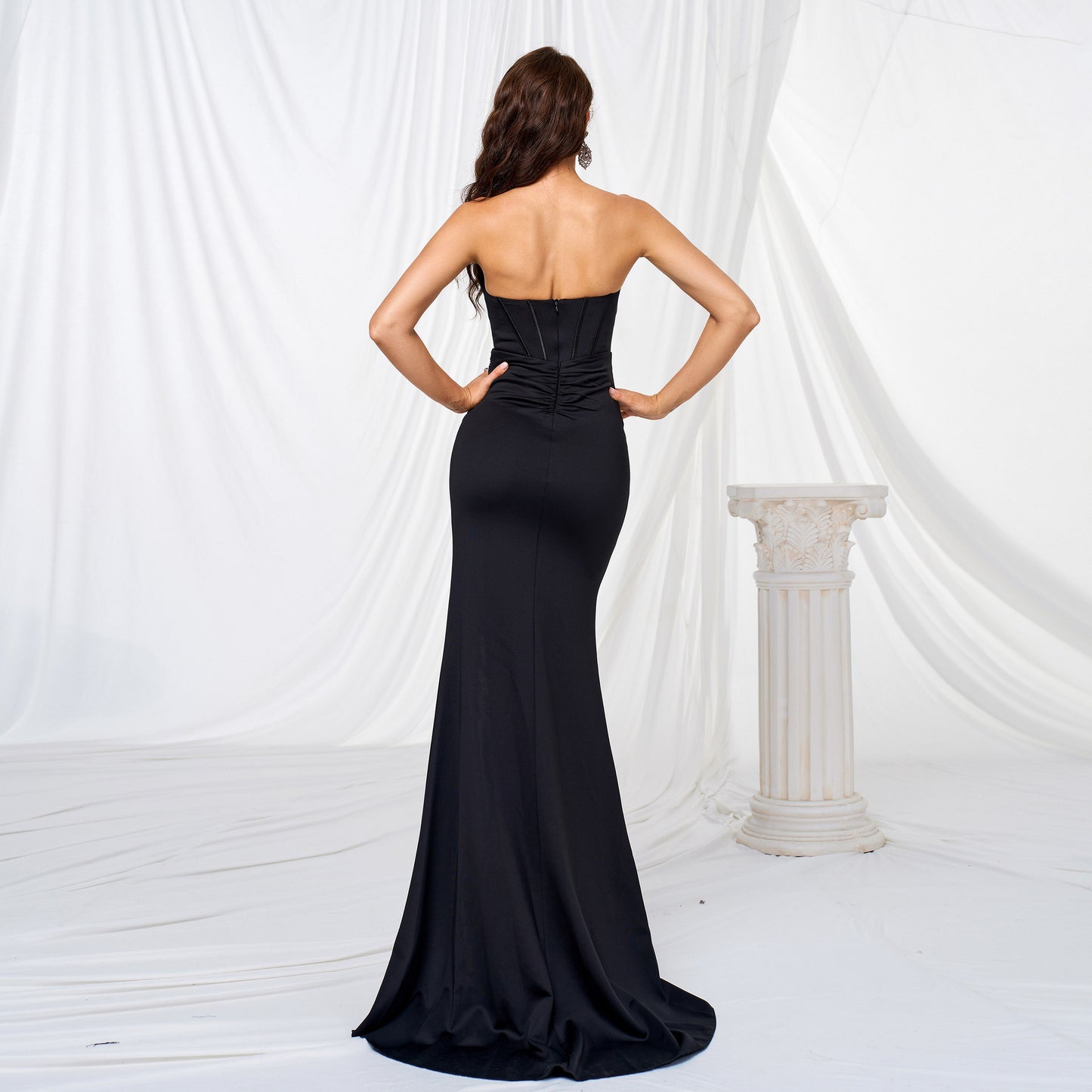 Elaris Noelle Gown
