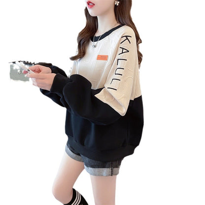 HeritageHue Retro Sweatshirt
